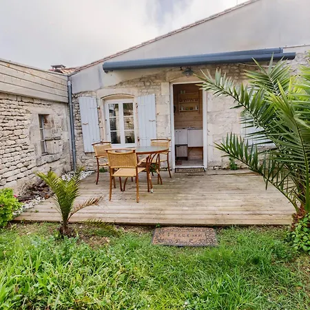 île De Ré Logis Les Trois Moulins Bed and breakfast Saint-Martin-de-Ré